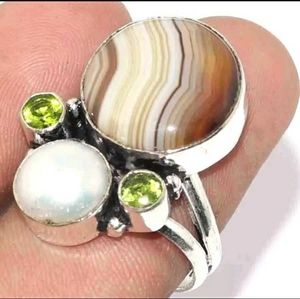 New Banded Onyx, Peridot & Pearl 925 Silver Ring.